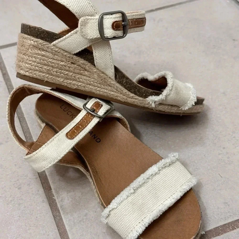Lucky Brand slightly used
